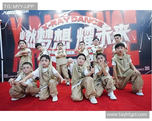 刘丽的街舞人生:在热爱与坚持中舞出精彩人生 刘丽的街舞人生:在热爱与坚持中舞出精彩人生