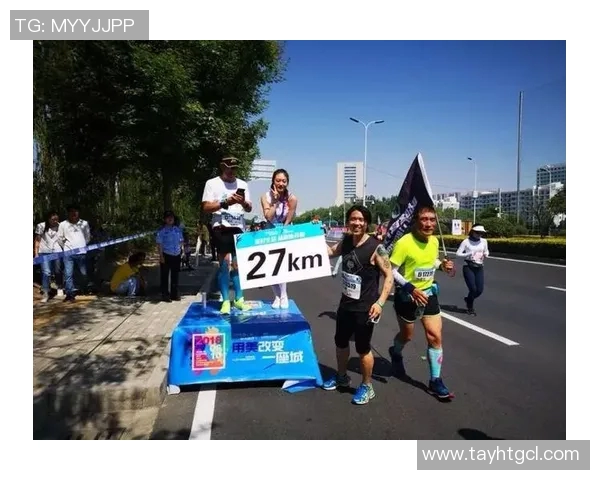 南京街舞队在马拉松大满贯中的意识表现与团队精神深度解析 南京街舞队在马拉松大满贯中的意识表现与团队精神深度解析